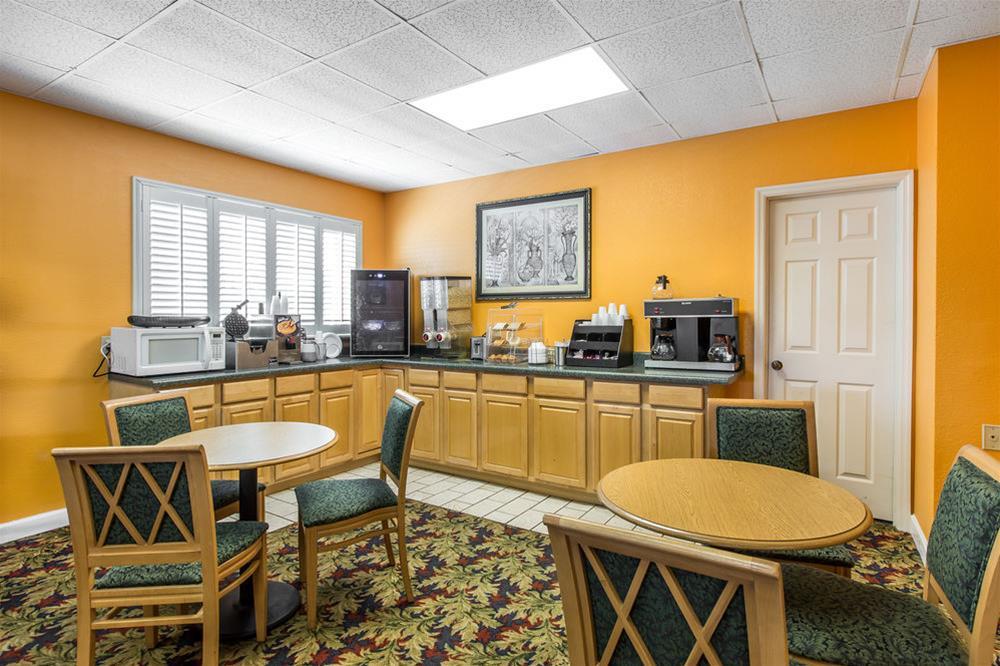 Econo Lodge נוקסוויל מראה חיצוני תמונה