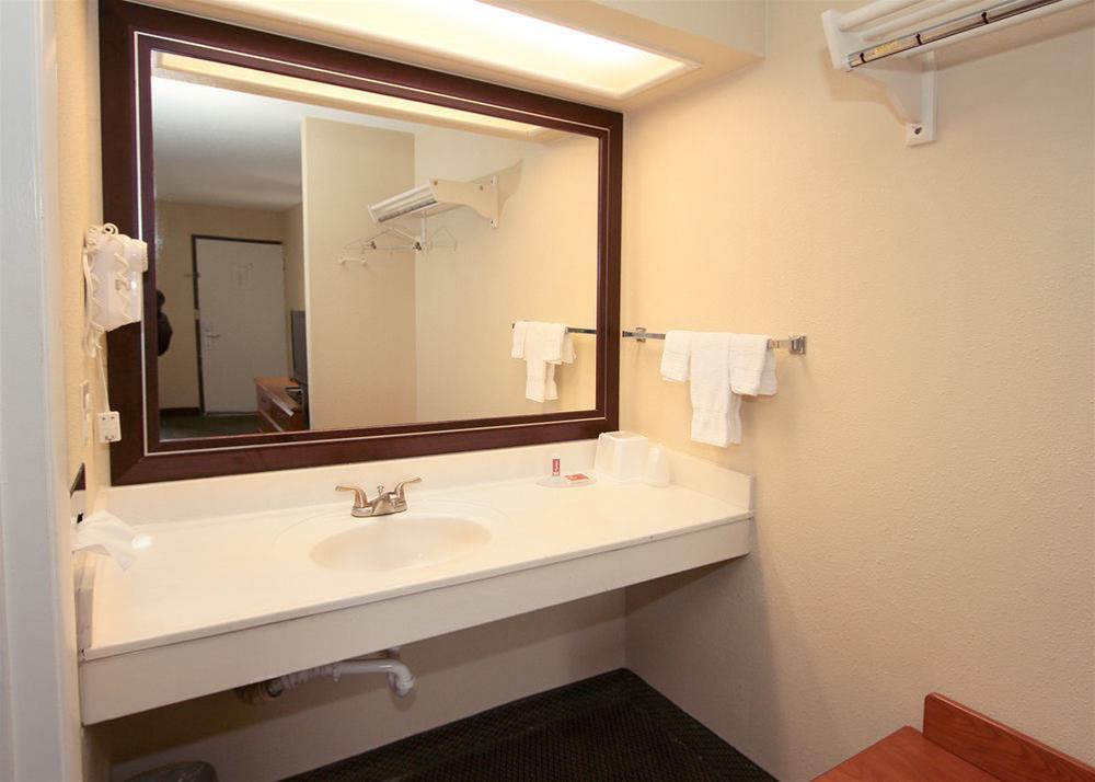 Econo Lodge נוקסוויל מראה חיצוני תמונה