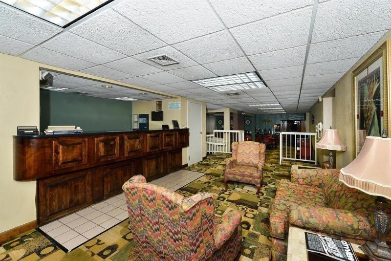 Econo Lodge נוקסוויל מראה חיצוני תמונה